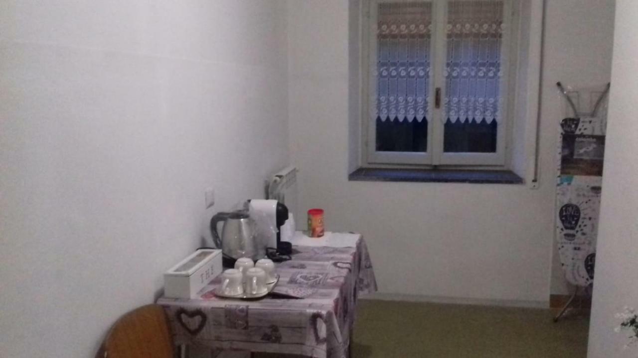 Willa Casa Indipendente Con Garage Agrano Zewnętrze zdjęcie